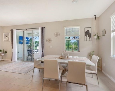 2108 Midnight Pearl Drive - Photo Thumbnail 11