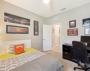 2108 Midnight Pearl Drive - Photo Thumbnail 35