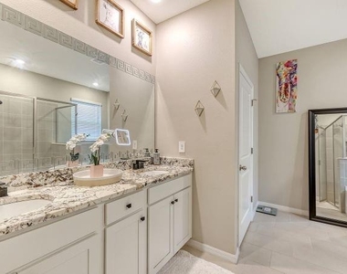 2108 Midnight Pearl Drive - Photo Thumbnail 24