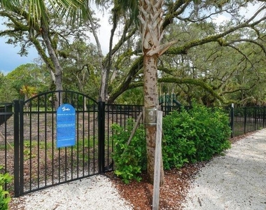 2108 Midnight Pearl Drive - Photo Thumbnail 56