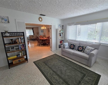 5116 13th Avenue Drive W - Photo Thumbnail 10