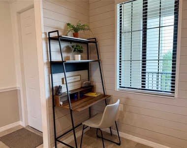 17902 Gawthrop Drive - Photo Thumbnail 5