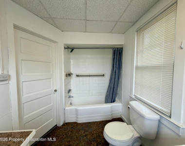 536 Moosic Road - Photo Thumbnail 13