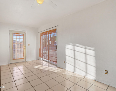 3410 N Stanton Street - Photo Thumbnail 18