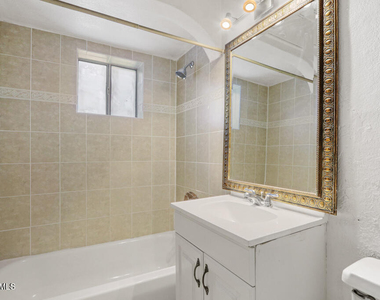 3410 N Stanton Street - Photo Thumbnail 28