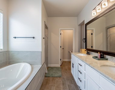 828 Paseo Solar Drive - Photo Thumbnail 30