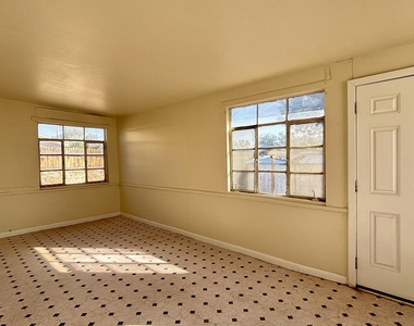 8033 Carpenter Drive - Photo Thumbnail 27
