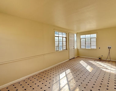 8033 Carpenter Drive - Photo Thumbnail 28
