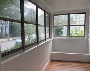 51 Lyon Street - Photo Thumbnail 3