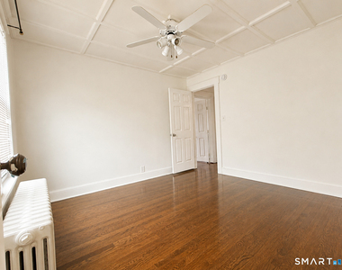 7 Alma Street - Photo Thumbnail 4
