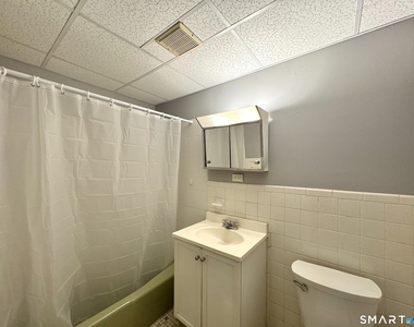 1370 Highland Avenue - Photo Thumbnail 9