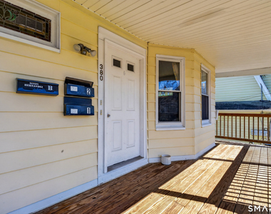 380 Gurdon Street - Photo Thumbnail 8
