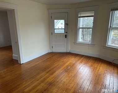22 Donahue Place - Photo Thumbnail 4
