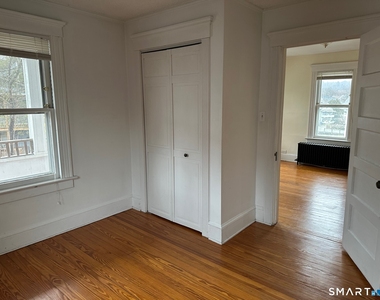 22 Donahue Place - Photo Thumbnail 2