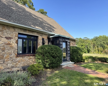 2 Meadow Place - Photo Thumbnail 36