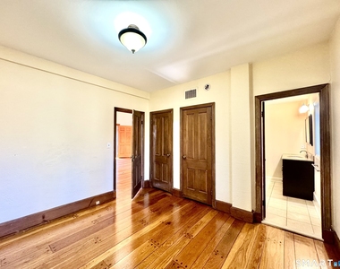 2 Meadow Place - Photo Thumbnail 13