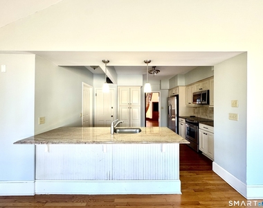 2 Meadow Place - Photo Thumbnail 7
