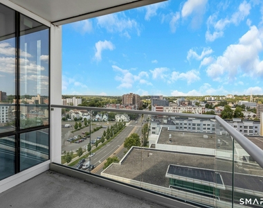 1 Broad Street - Photo Thumbnail 16