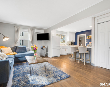 393 Griswold Street - Photo Thumbnail 1