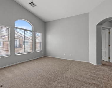 6592 Strolling Plains Lane - Photo Thumbnail 12