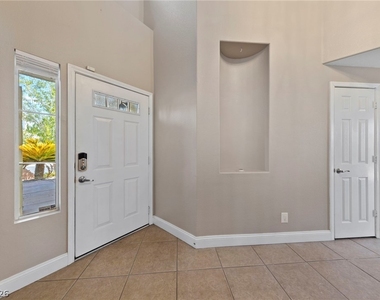 9717 Port Orange Lane - Photo Thumbnail 16