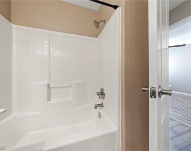 9717 Port Orange Lane - Photo Thumbnail 27