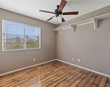 9717 Port Orange Lane - Photo Thumbnail 30
