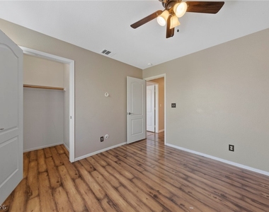 9717 Port Orange Lane - Photo Thumbnail 25