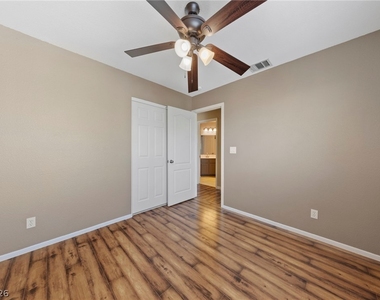 9717 Port Orange Lane - Photo Thumbnail 29