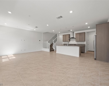 11467 Contour Avenue - Photo Thumbnail 11