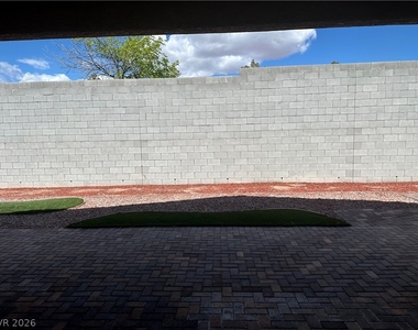 1546 Bryce Canyon Street - Photo Thumbnail 22