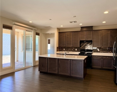 1546 Bryce Canyon Street - Photo Thumbnail 1