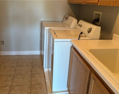 8453 Galliano Avenue - Photo Thumbnail 20