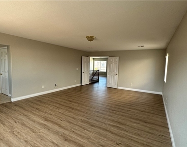 8453 Galliano Avenue - Photo Thumbnail 11