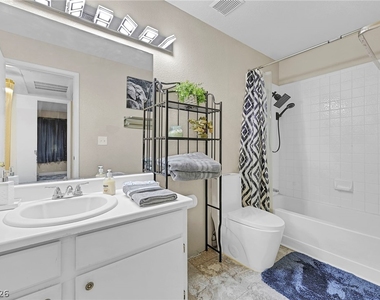 5131 Lindell Road - Photo Thumbnail 27