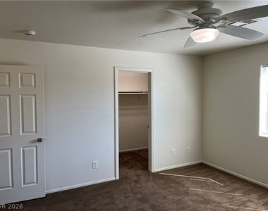 7933 Winken Court - Photo Thumbnail 13