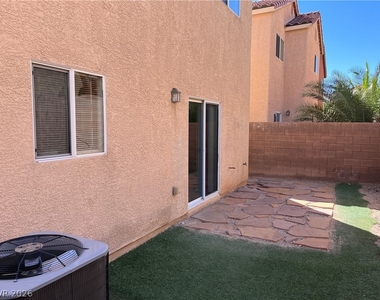 7933 Winken Court - Photo Thumbnail 21