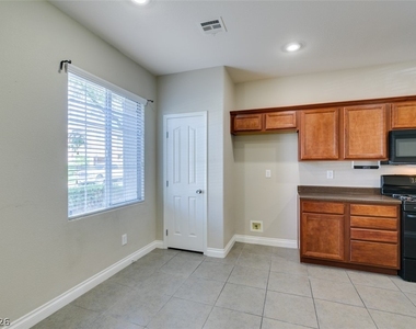 169 Almond Ridge Place - Photo Thumbnail 15