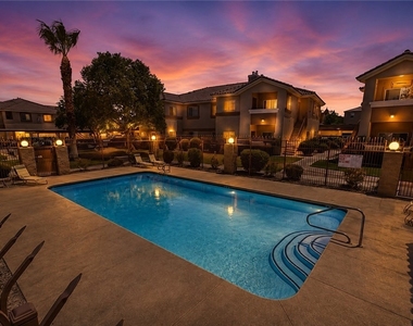 1050 E Cactus Avenue - Photo Thumbnail 33