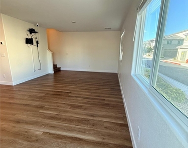 12232 Azure Gate Road - Photo Thumbnail 2