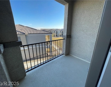 645 Bellus Place - Photo Thumbnail 19