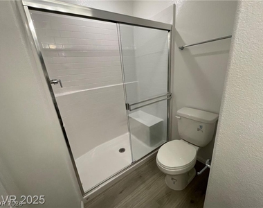 645 Bellus Place - Photo Thumbnail 16