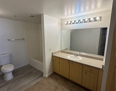 6955 N Durango Drive - Photo Thumbnail 13