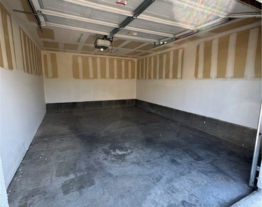 6955 N Durango Drive - Photo Thumbnail 20