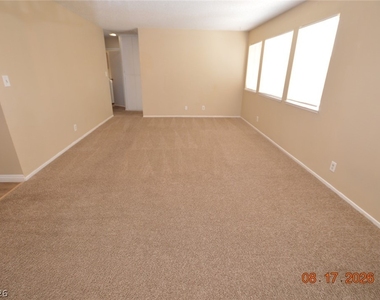 5267 Del Gado Drive - Photo Thumbnail 3