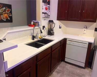 1613 Cardinal Bluff Drive - Photo Thumbnail 16