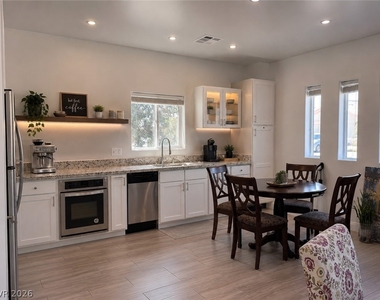 5446 Pine Ranch St - Photo Thumbnail 6