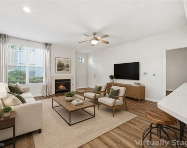8555 W Russell Road - Photo Thumbnail 6