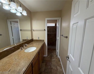 2108 Sunset Vista Avenue - Photo Thumbnail 5