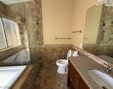 2108 Sunset Vista Avenue - Photo Thumbnail 11